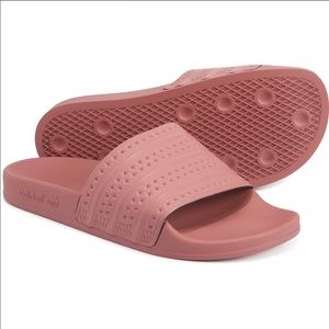 Adidas Adilette Size 6 Women’s Sandal